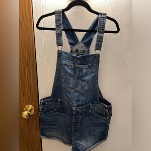 Women’s Mossimo Overall Shorts XL